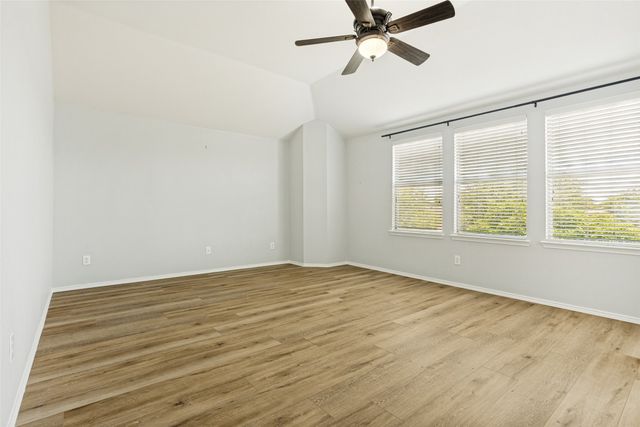 301 Highland Glen Drive, Wylie, TX 75098