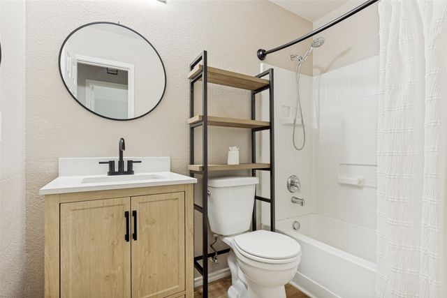 301 Highland Glen Drive, Wylie, TX 75098