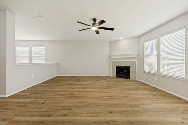 301 Highland Glen Drive, Wylie, TX 75098