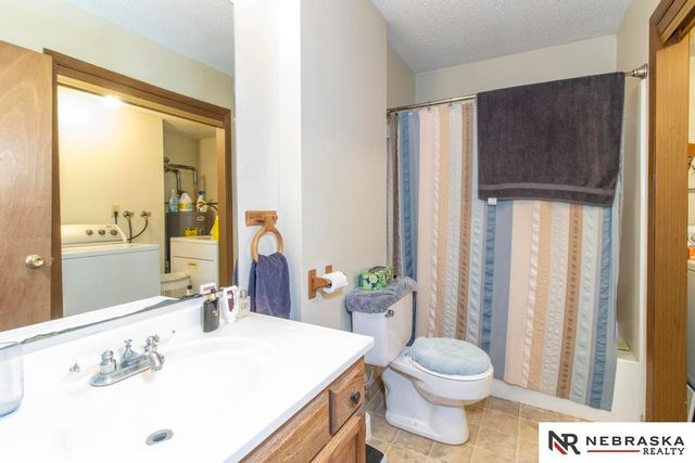 835 W Sumner Street, Lincoln, NE 68522