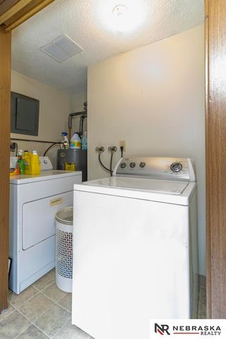 835 W Sumner Street, Lincoln, NE 68522