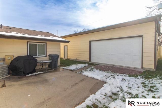 835 W Sumner Street, Lincoln, NE 68522