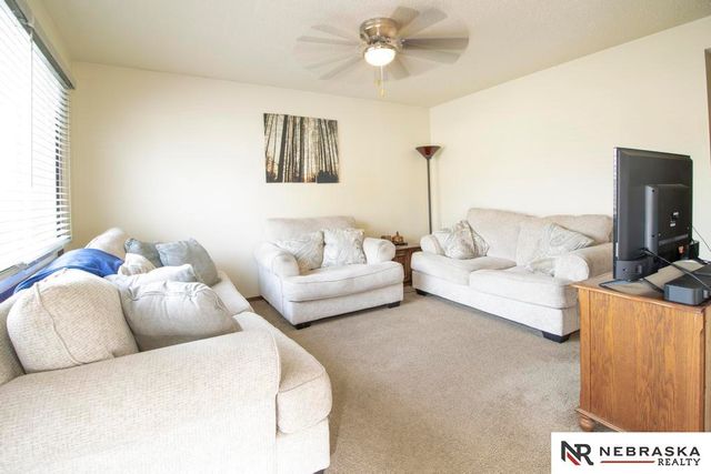 835 W Sumner Street, Lincoln, NE 68522