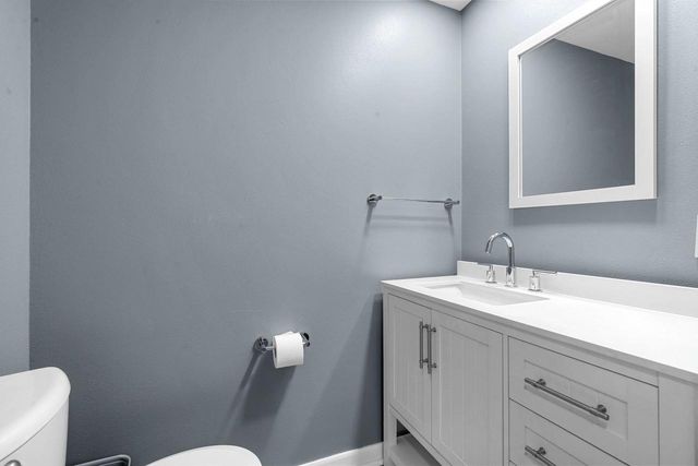 4710 W CAPITOL DRIVE, Appleton, WI 54913