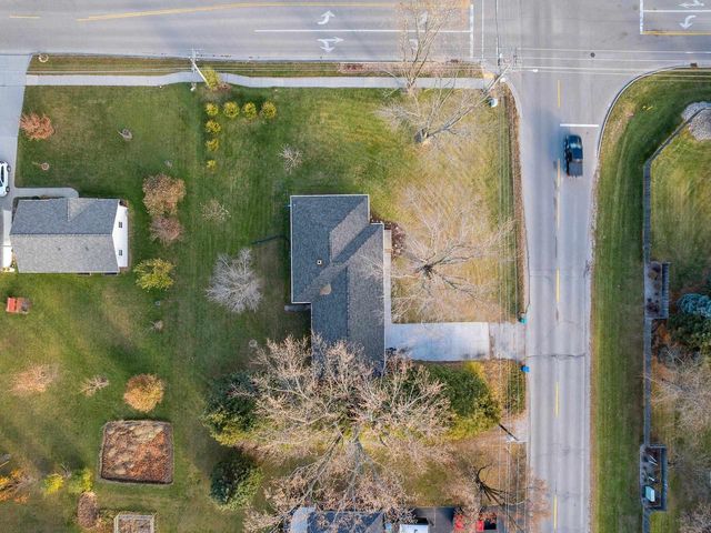 4710 W CAPITOL DRIVE, Appleton, WI 54913