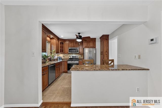 18 Lincoln Avenue, East Brunswick, NJ 08816