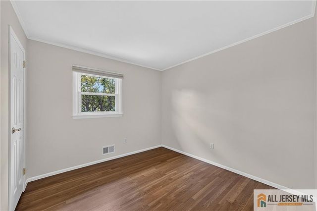 18 Lincoln Avenue, East Brunswick, NJ 08816