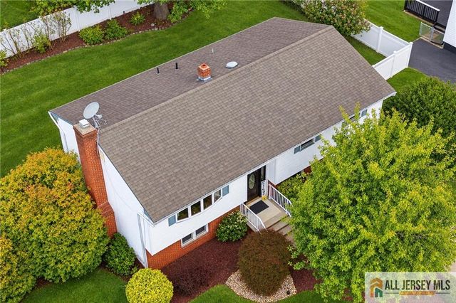 18 Lincoln Avenue, East Brunswick, NJ 08816