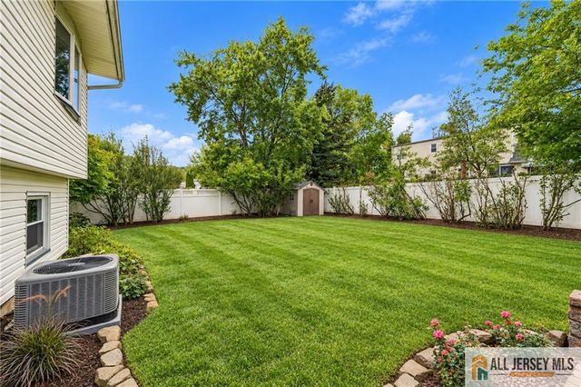 18 Lincoln Avenue, East Brunswick, NJ 08816