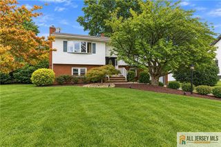 18 Lincoln Avenue, East Brunswick, NJ 08816