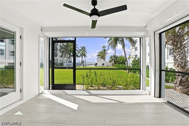 2580 Estero BLVD 15, Fort Myers Beach, FL 33931