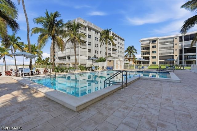 2580 Estero BLVD 15, Fort Myers Beach, FL 33931