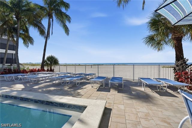 2580 Estero BLVD 15, Fort Myers Beach, FL 33931
