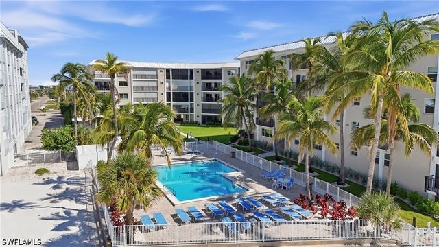 2580 Estero BLVD 15, Fort Myers Beach, FL 33931