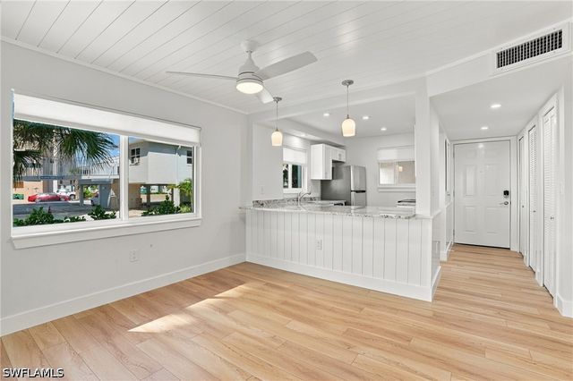2580 Estero BLVD 15, Fort Myers Beach, FL 33931