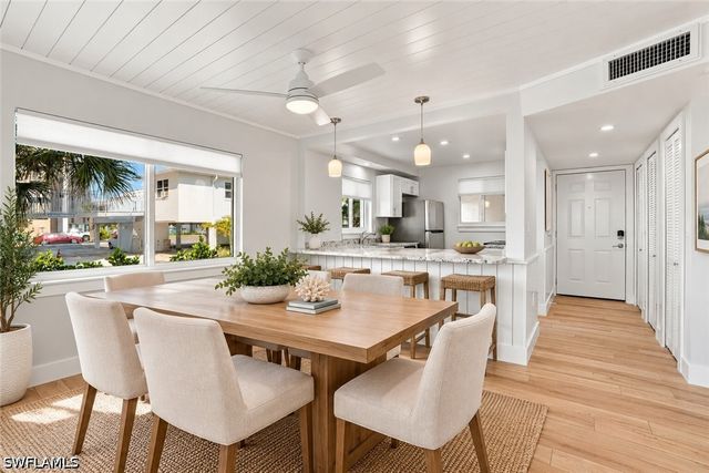 2580 Estero BLVD 15, Fort Myers Beach, FL 33931