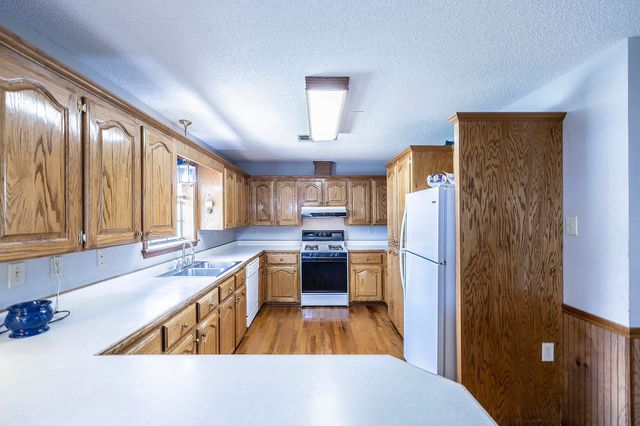 100 Farmer Lane, Thibodaux, LA 70301