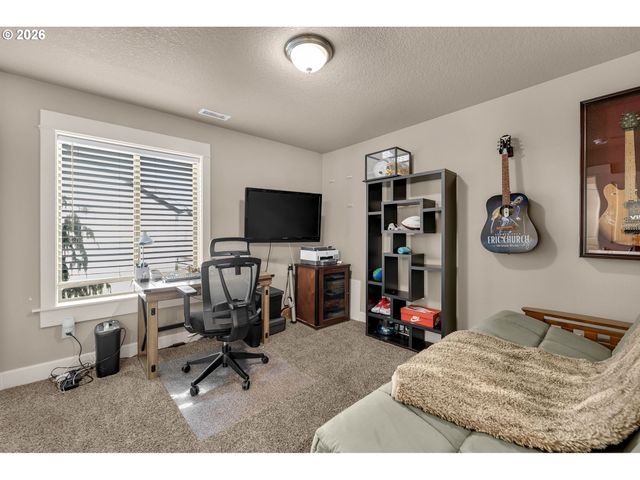 1551 N 4TH Ct, Washougal, WA 98671