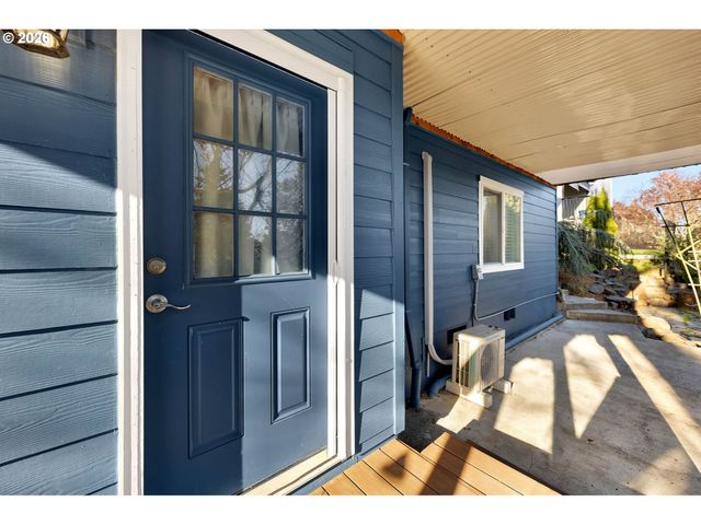 1551 N 4TH Ct, Washougal, WA 98671