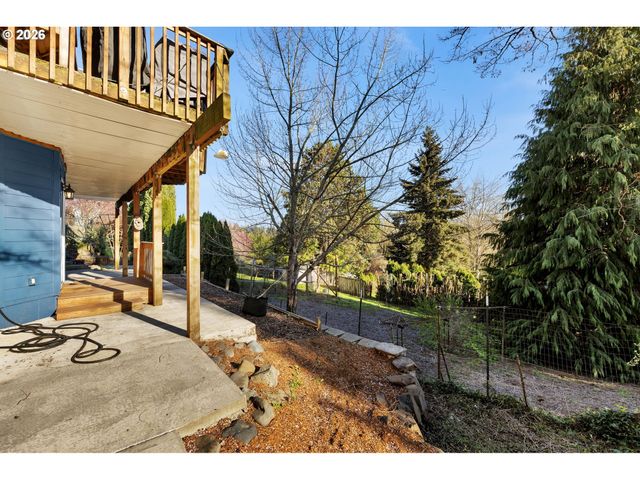1551 N 4TH Ct, Washougal, WA 98671