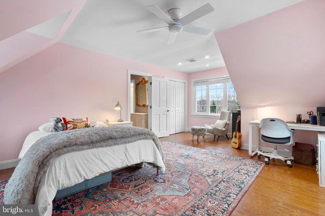 5194 SCRABBLE RD, Shepherdstown, WV 25443