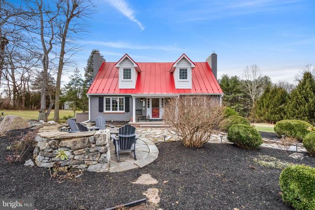 5194 SCRABBLE RD, Shepherdstown, WV 25443