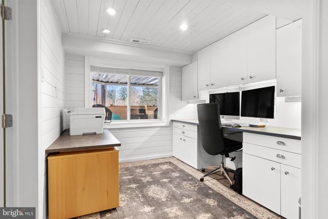 5194 SCRABBLE RD, Shepherdstown, WV 25443