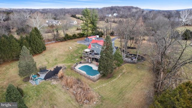 5194 SCRABBLE RD, Shepherdstown, WV 25443