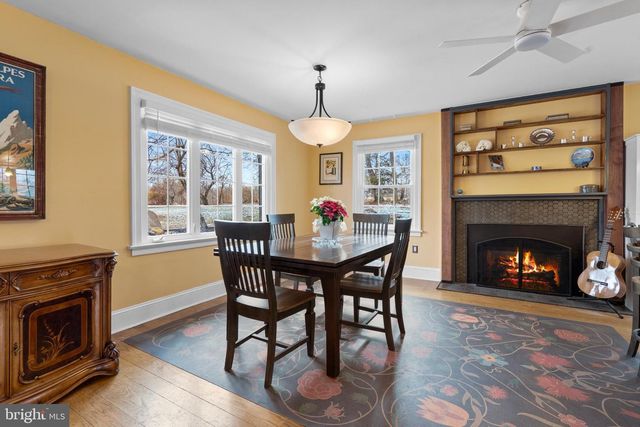 5194 SCRABBLE RD, Shepherdstown, WV 25443