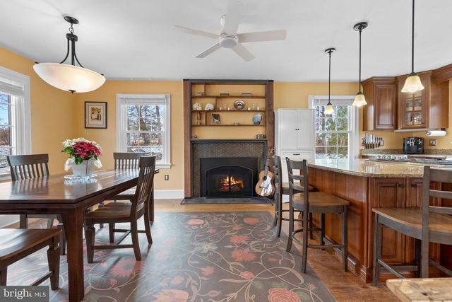 5194 SCRABBLE RD, Shepherdstown, WV 25443