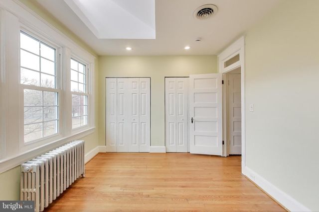 628 MADISON ST NW, Washington, DC 20011