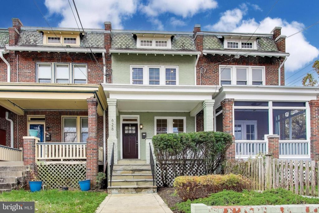 628 MADISON ST NW, Washington, DC 20011