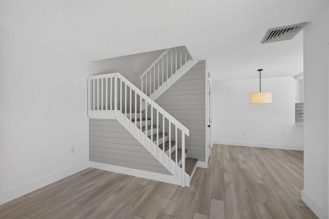 2101 21st Way, West Palm Beach, FL 33407