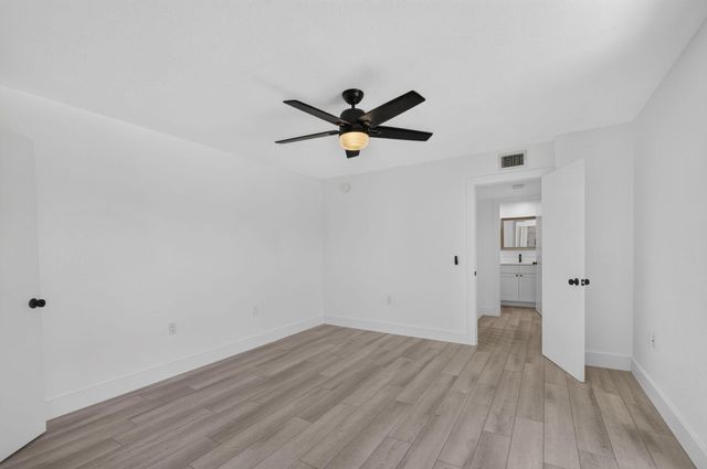 2101 21st Way, West Palm Beach, FL 33407