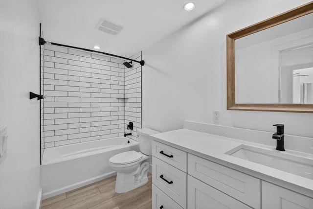 2101 21st Way, West Palm Beach, FL 33407