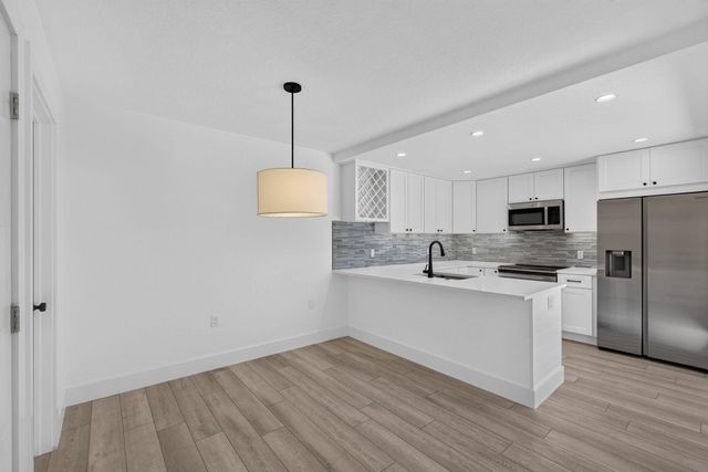 2101 21st Way, West Palm Beach, FL 33407