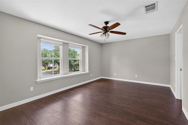 7601 Windrush DR, Austin, TX 78729