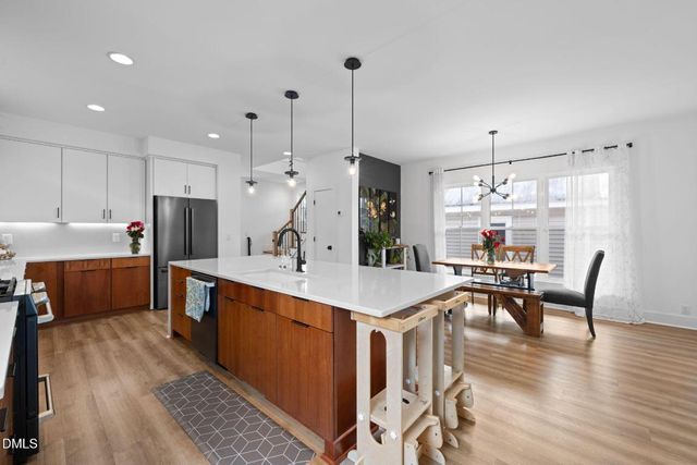 320 S Tarboro Street, Raleigh, NC 27610