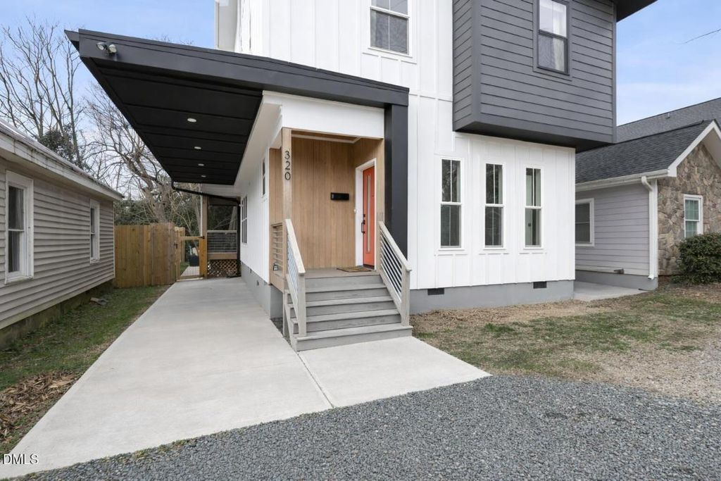 320 S Tarboro Street, Raleigh, NC 27610