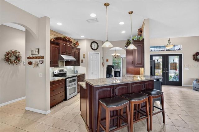 2000 JASMINE WAY, North Port, FL 34287