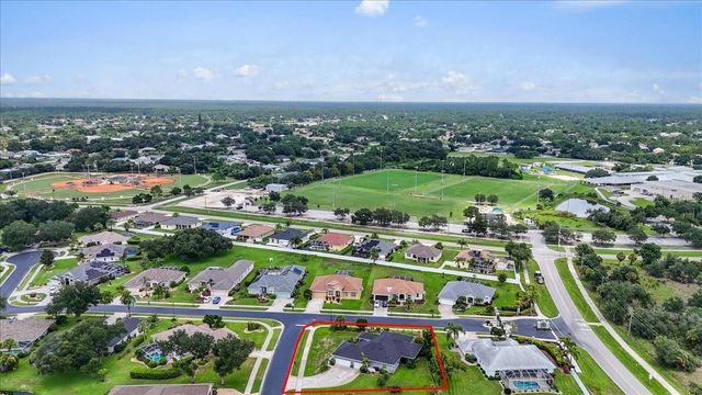 2000 JASMINE WAY, North Port, FL 34287