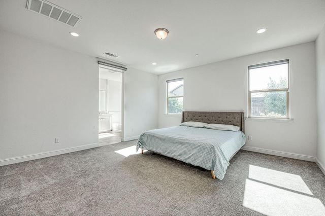 2381 N Jason Avenue, Fresno, CA 93737