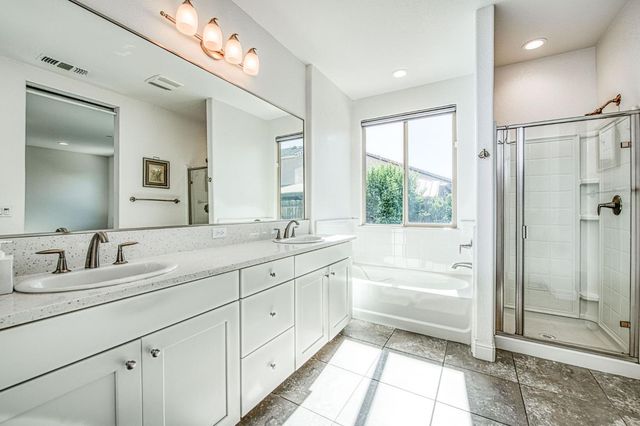 2381 N Jason Avenue, Fresno, CA 93737