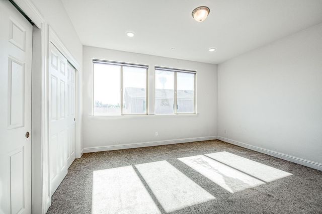 2381 N Jason Avenue, Fresno, CA 93737