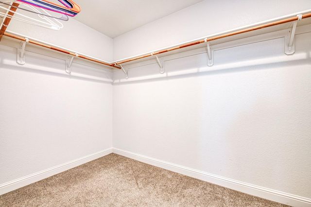 2381 N Jason Avenue, Fresno, CA 93737