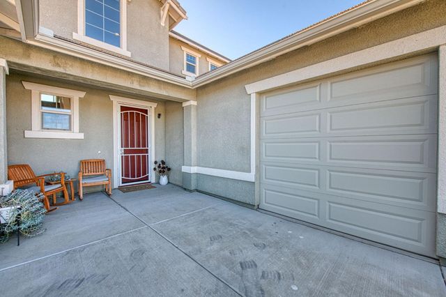 2381 N Jason Avenue, Fresno, CA 93737