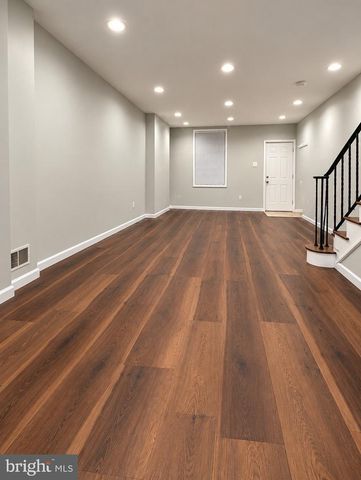 1542 S HICKS ST, Philadelphia, PA 19146