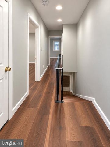 1542 S HICKS ST, Philadelphia, PA 19146