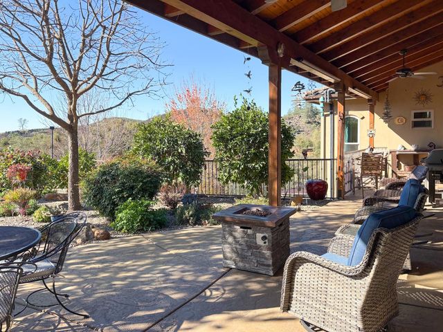 2920 Martel Crk, Rescue, CA 95672