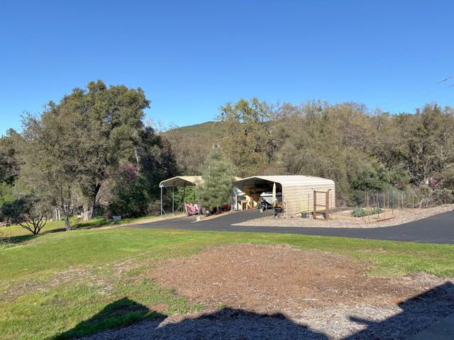 2920 Martel Crk, Rescue, CA 95672